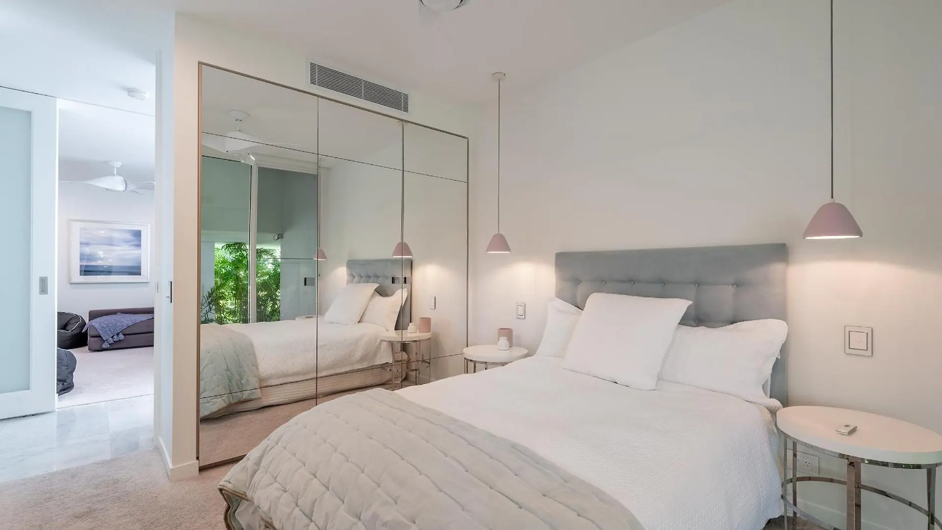 Azure Villa Sunshine Beach