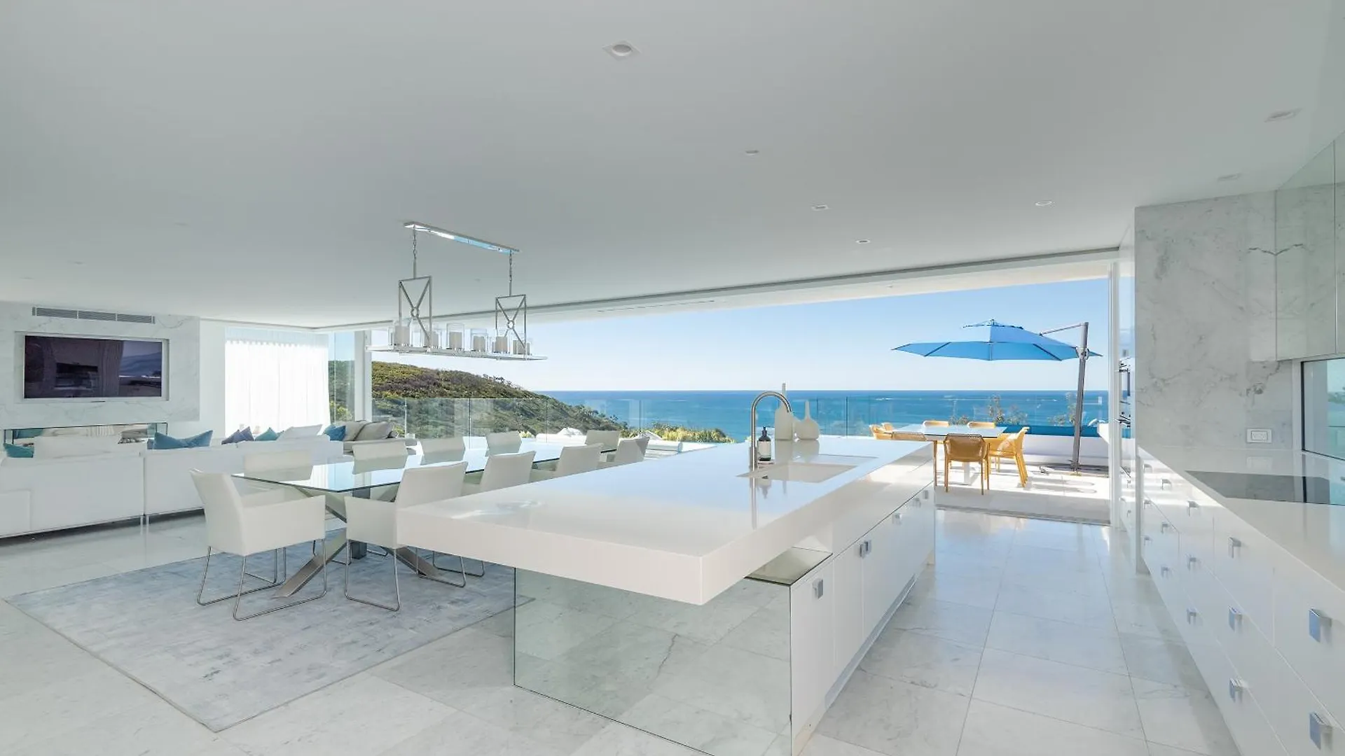 Azure Villa Sunshine Beach Australia